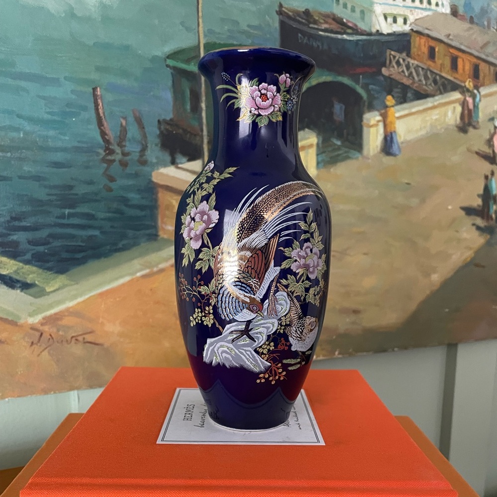 Cobalt blue gold Imari vase